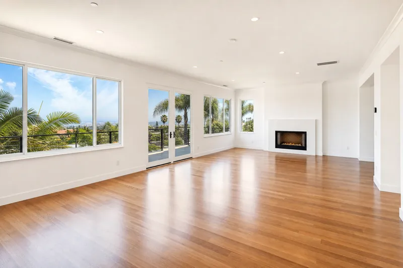 Move-out cleaning services San Diego - spotless empty San Diego rental ready for handover by Coastal Maid San Diego
