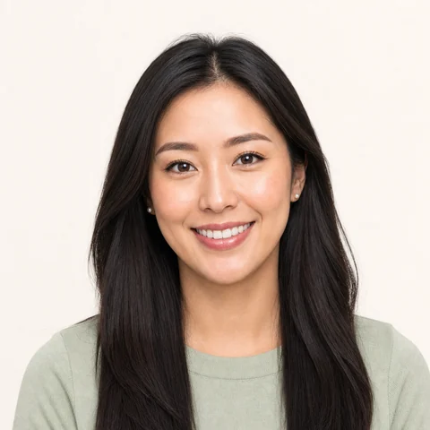 Grace L., a happy Coastal Maid cleaning services client in Carlsbad, CA